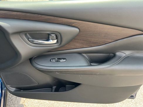 Used 2019 Nissan Murano Platinum w/ Cargo Package AWD/4WD image 15