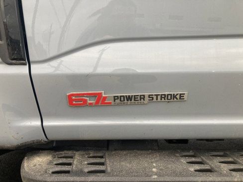 Used 2025 Ford F350 Lariat w/ Lariat Ultimate Package image 6