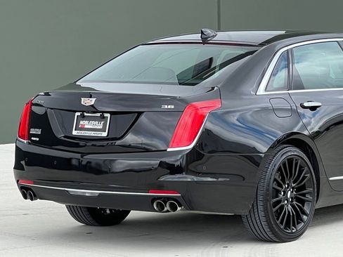 Used 2016 Cadillac CT6 Premium Luxury w/ Active Chassis Package AWD/4WD image 8