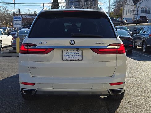 Used 2020 BMW X7 xDrive40i w/ Executive Package image 5