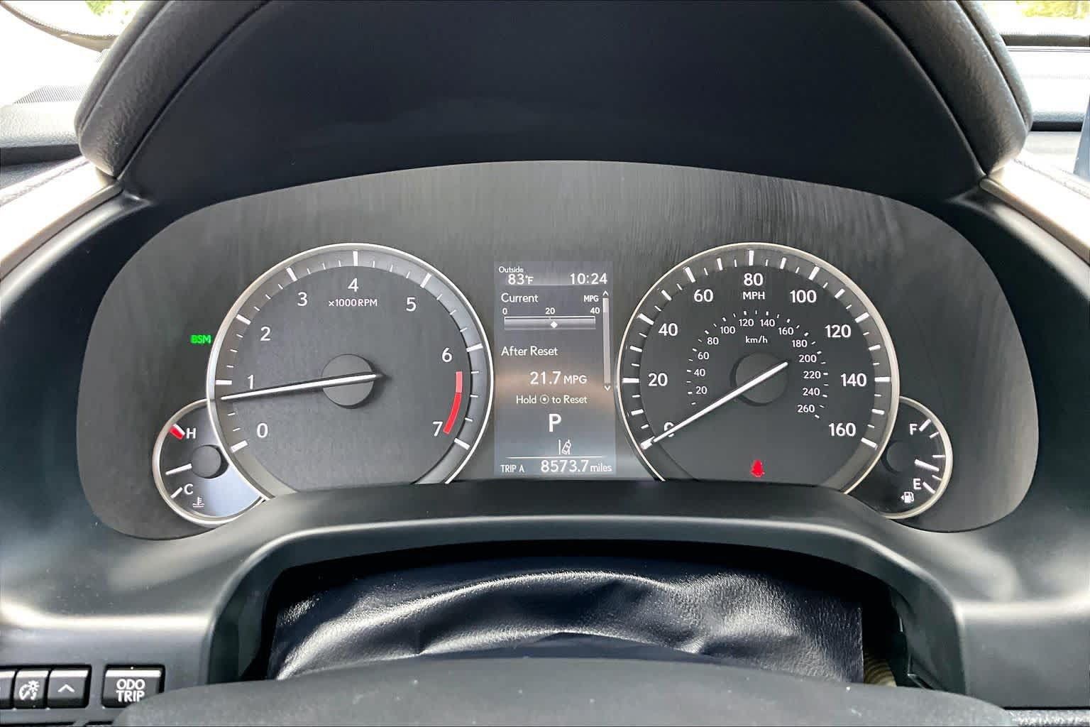 Used 2022 Lexus RX 350L FWD w/ Premium Package image 24