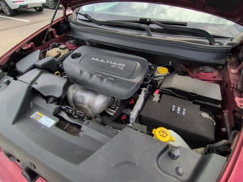 Used 2015 Jeep Cherokee Latitude FWD image 14