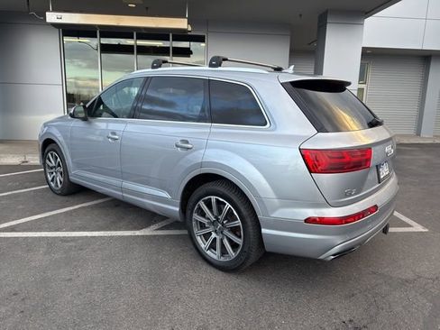 Used 2017 Audi Q7 3.0T Prestige image 4