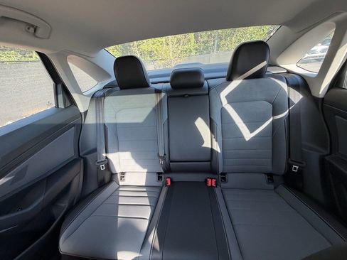 New 2025 Volkswagen Jetta SE image 34