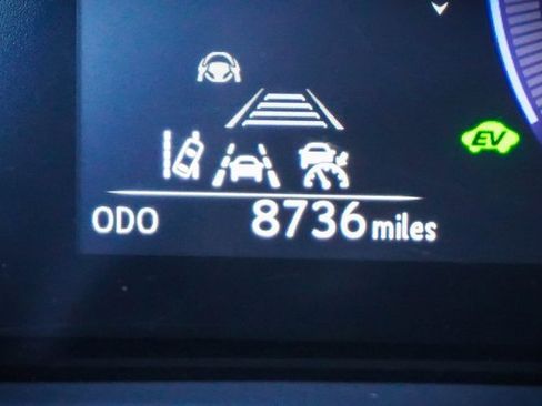 Certified 2025 Lexus UX 300h 300h w/ Accessory Package (Z2) image 9