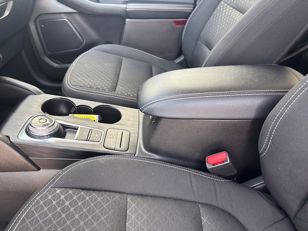 Certified 2024 Ford Escape Active AWD/4WD image 21