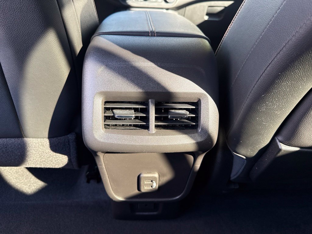 Used 2024 GMC Terrain AT4 AWD/4WD image 19
