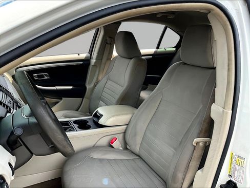 Used 2012 Ford Taurus SE FWD image 21