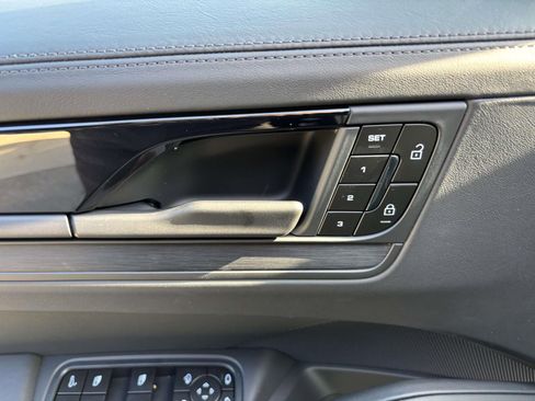 New 2026 Porsche Cayenne GTS image 23