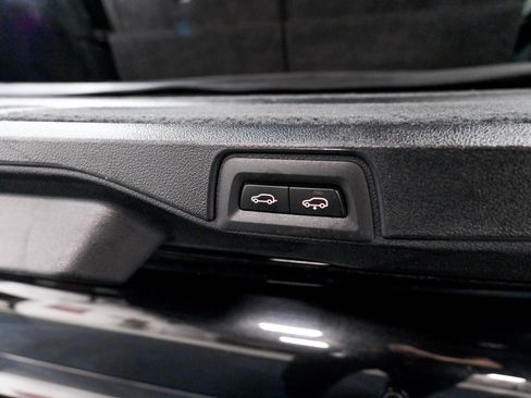 Used 2023 BMW ALPINA XB7 AWD/4WD image 54