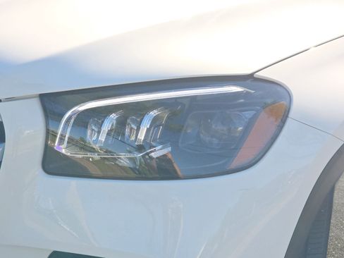 Certified 2025 Mercedes-Benz GLS 450 4MATIC image 30