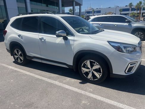 Used 2019 Subaru Forester Touring AWD/4WD image 32