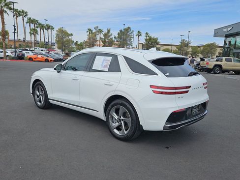 Certified 2026 Genesis GV70 2.5T Select AWD/4WD image 6