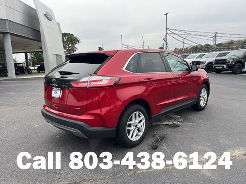 Used 2023 Ford Edge SEL image 3