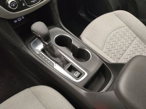 Used 2024 Chevrolet Equinox LS w/ LS Convenience Package image 26