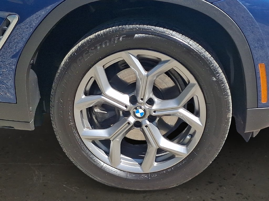 Used 2023 BMW X3 xDrive30i w/ Convenience Package AWD/4WD image 9
