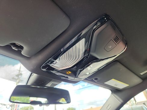 Used 2022 BMW 230i Coupe image 30