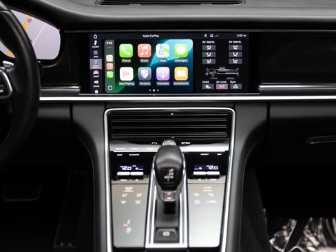 Used 2020 Porsche Panamera GTS w/ Premium Package Plus image 87