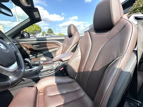 Used 2020 BMW 430i Convertible w/ M Sport Package RWD image 25
