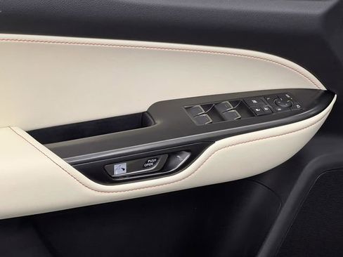 Certified 2024 Lexus NX 250 FWD image 10