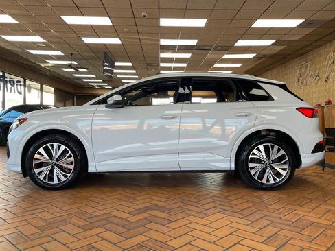 Used 2023 Audi Q4 e-tron Premium Plus w/ Premium Plus image 6