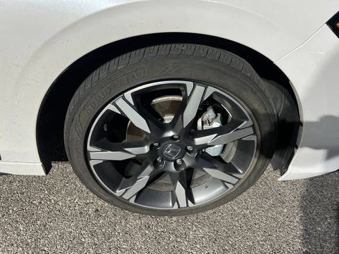 Used 2025 Honda Civic Sport Touring image 13