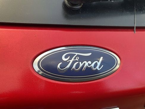 Used 2021 Ford Escape SE w/ Convenience Package image 8