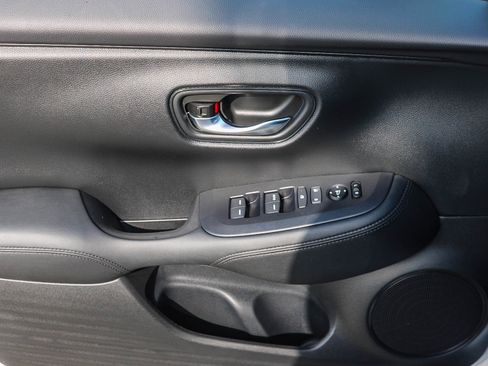 Certified 2024 Honda HR-V LX image 21