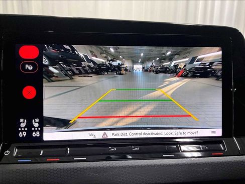 Used 2024 Volkswagen GTI Autobahn image 17