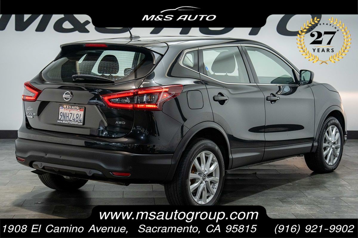 Used 2021 Nissan Rogue Sport S AWD/4WD image 1