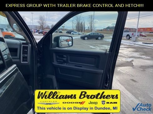 Used 2018 RAM 1500 Express w/ Black Ram 1500 Express Group image 27