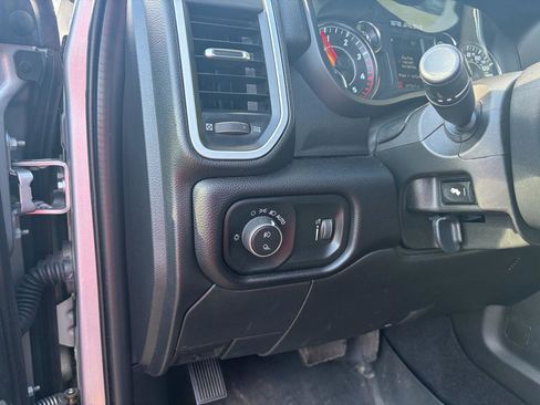Used 2021 RAM 2500 Big Horn w/ Night Edition AWD/4WD image 28