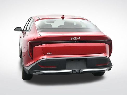 Used 2025 Kia K4 FWD image 8