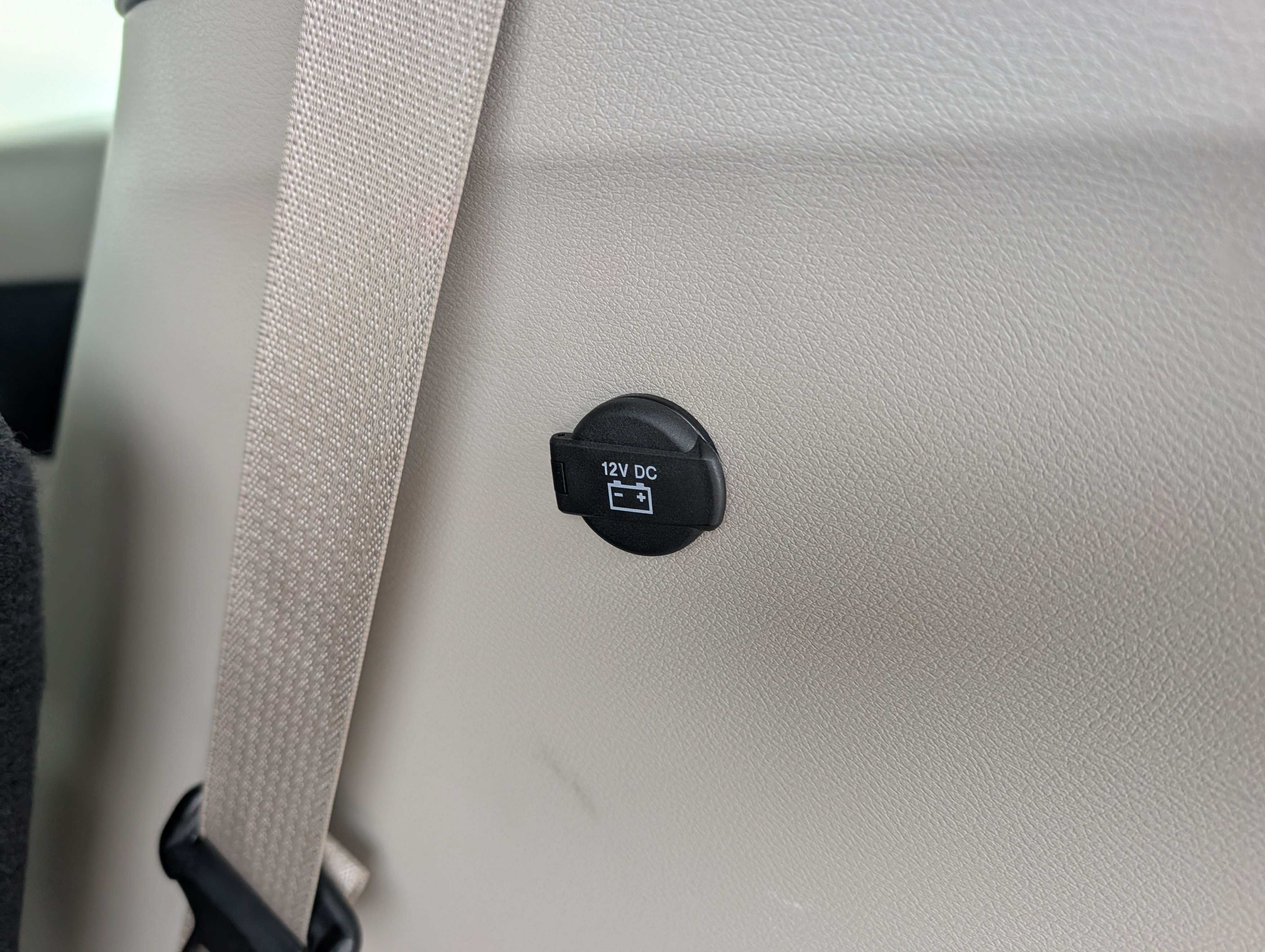 Used 2023 Chrysler Pacifica Touring-L FWD image 19