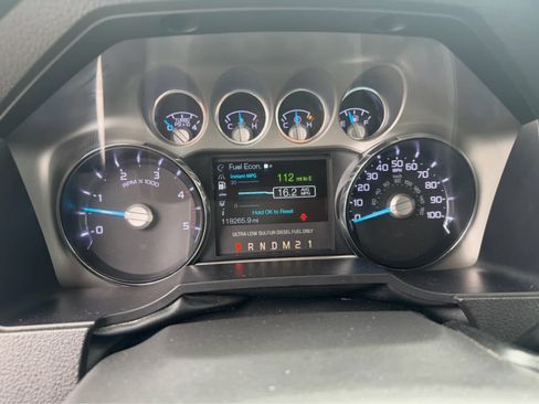 Used 2015 Ford F250 Lariat w/ Lariat Ultimate Package AWD/4WD image 7