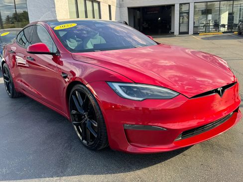 Used 2022 Tesla Model S Plaid AWD/4WD image 3