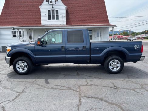 Used 2016 Ford F250 XLT image 4