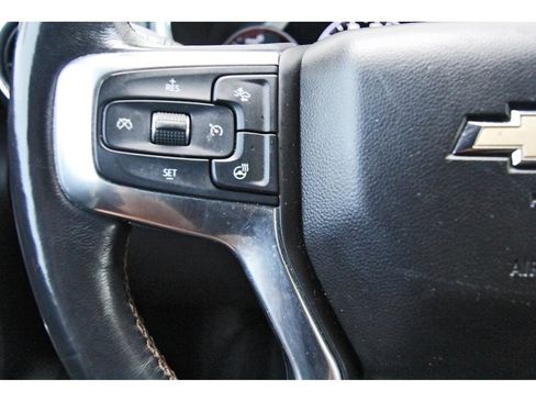 Used 2019 Chevrolet Blazer Premier w/ Sun and Wheels Package FWD image 15
