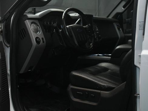 Used 2014 Ford F350 Lariat w/ Lariat Interior Package AWD/4WD image 17