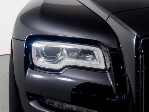 Used 2019 Rolls-Royce Wraith Black Badge image 11