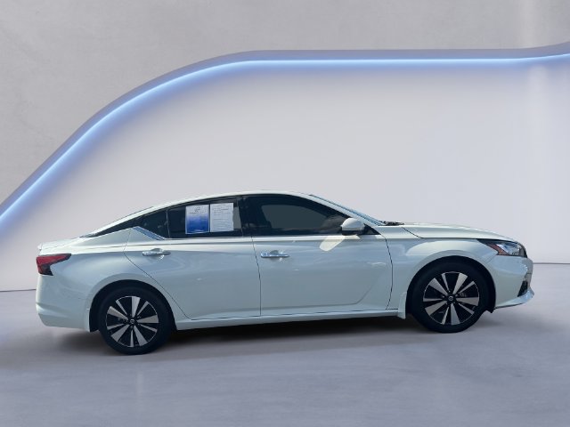 Used 2022 Nissan Altima 2.5 SL FWD image 4