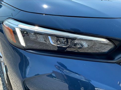 Certified 2026 Honda Civic LX image 29