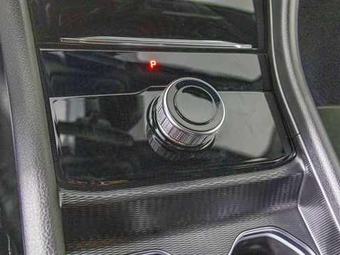 New 2025 Jeep Grand Cherokee Laredo image 25