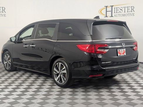 Used 2023 Honda Odyssey Touring image 5