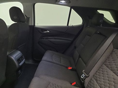 Used 2019 Chevrolet Equinox LT image 18