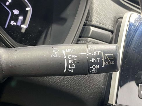 Used 2017 Honda CR-V LX image 25