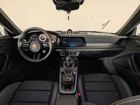 Certified 2026 Porsche 911 GT3 RWD image 19