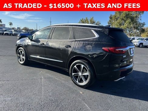 Used 2021 Buick Enclave Essence w/ Sport Touring Edition image 4