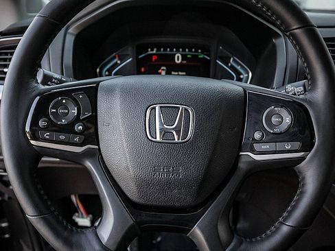 Used 2020 Honda Odyssey Elite image 15