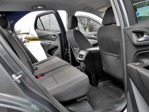 Used 2021 Chevrolet Equinox LT image 11